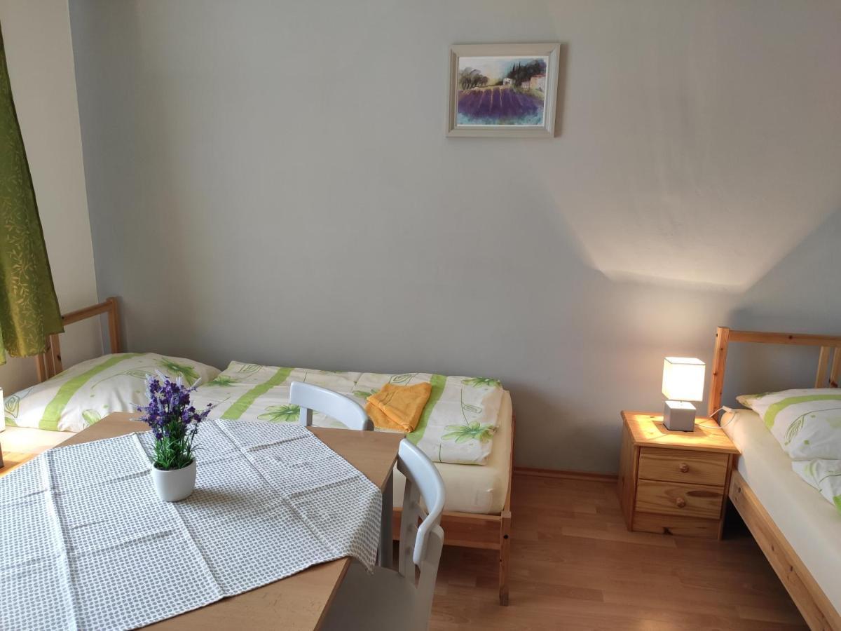 Ubytovanie Na Frantsachte Banská Štiavnica Esterno foto